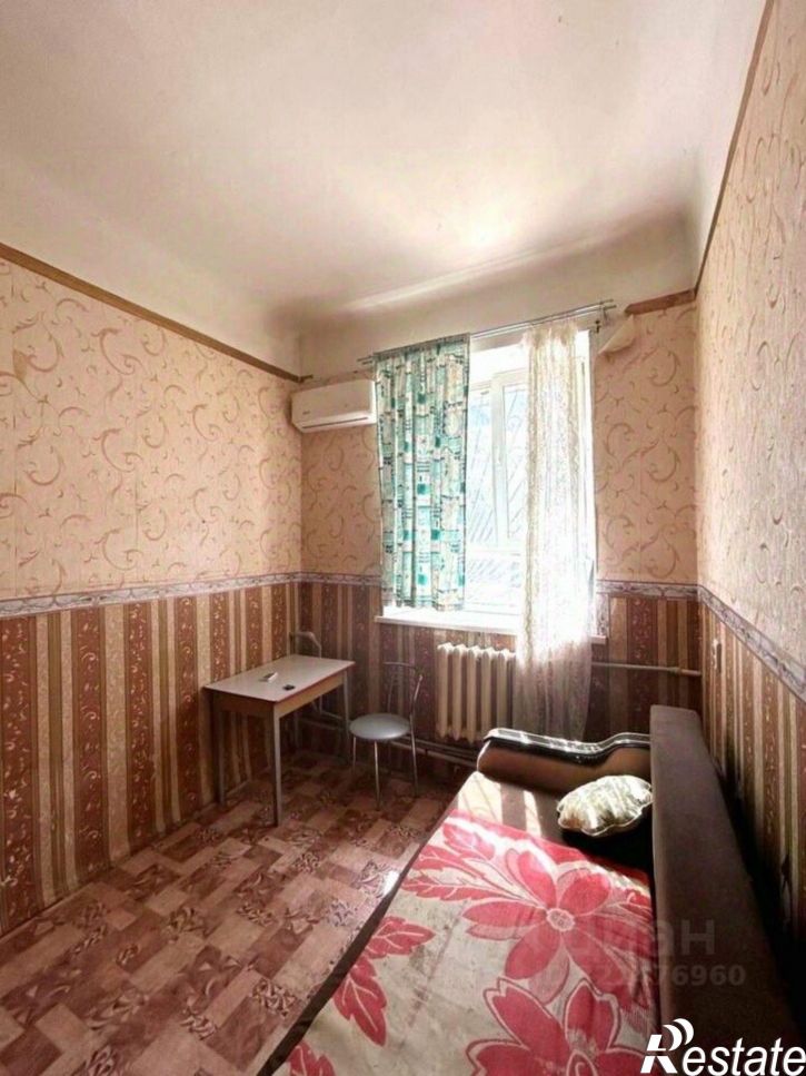 Комната улица Супруна, 21,  д. 21