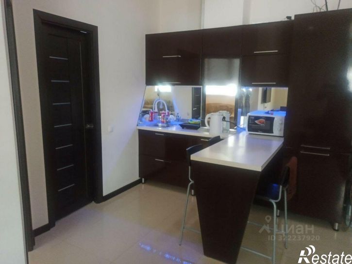 2-комн квартира улица Челюскинцев, 57/3