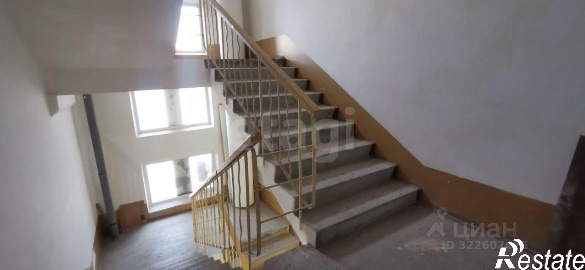 Купить квартиру за 9 700 000 рублей на Стахановская улица, 6