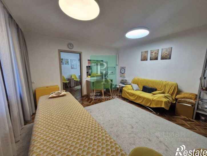 Помещение свободного назначения ул Бориса Михайлова, 1,  д. 1