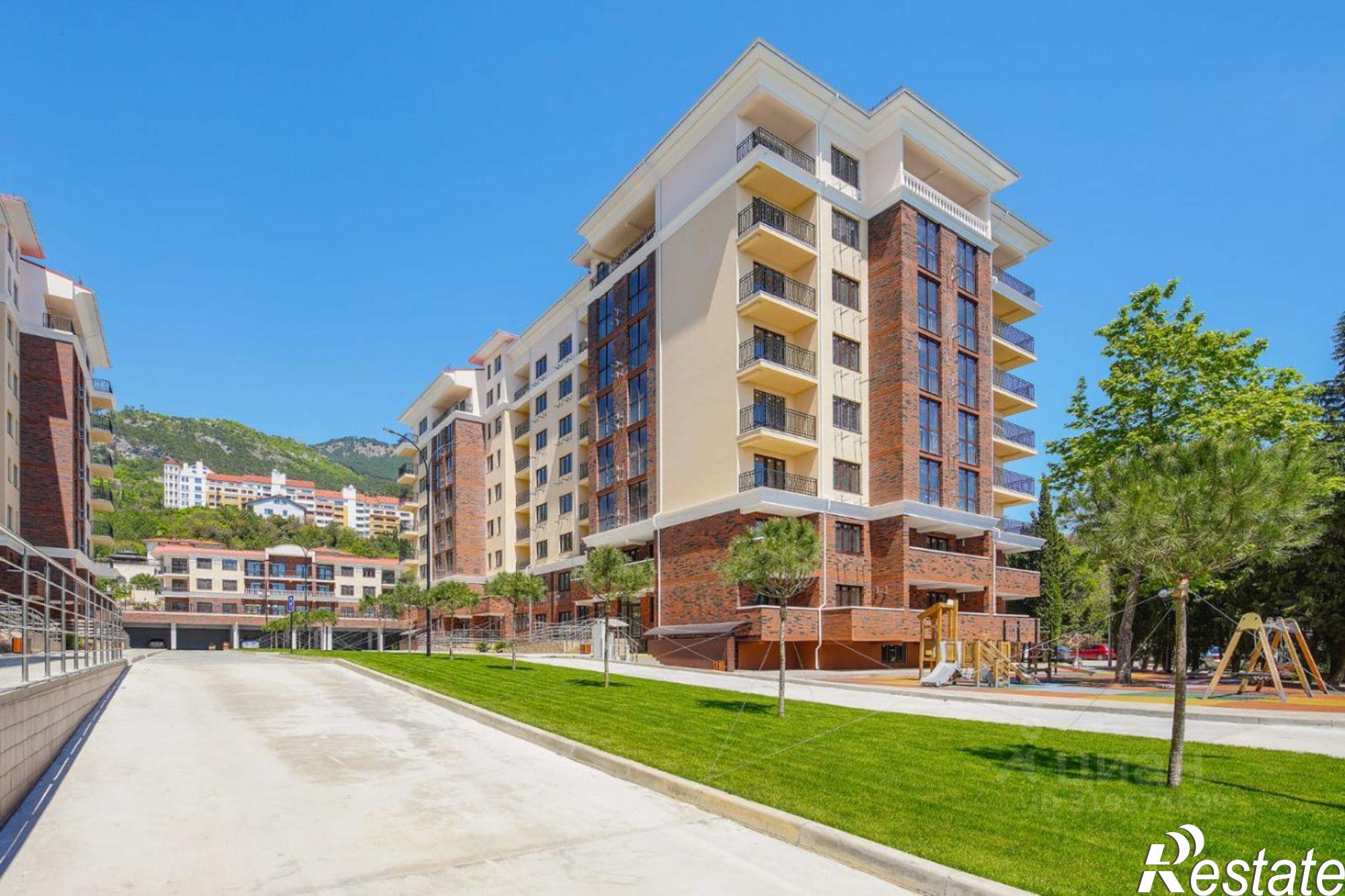 Купить квартиру за 9 821 000 рублей на улица Авроры, 77 к1