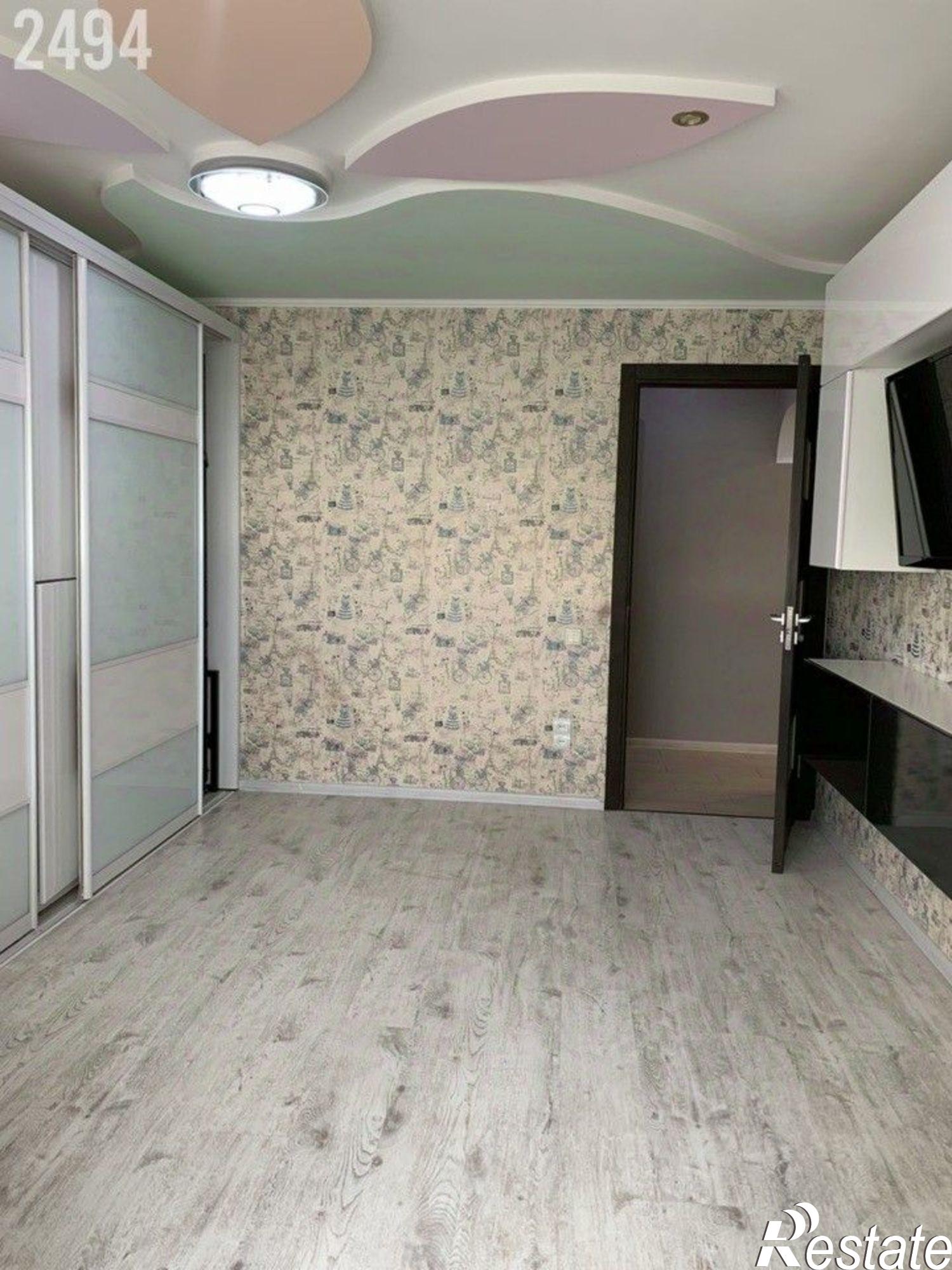 Купить квартиру за 14 000 000 рублей на улица Адмирала Юмашева, 12