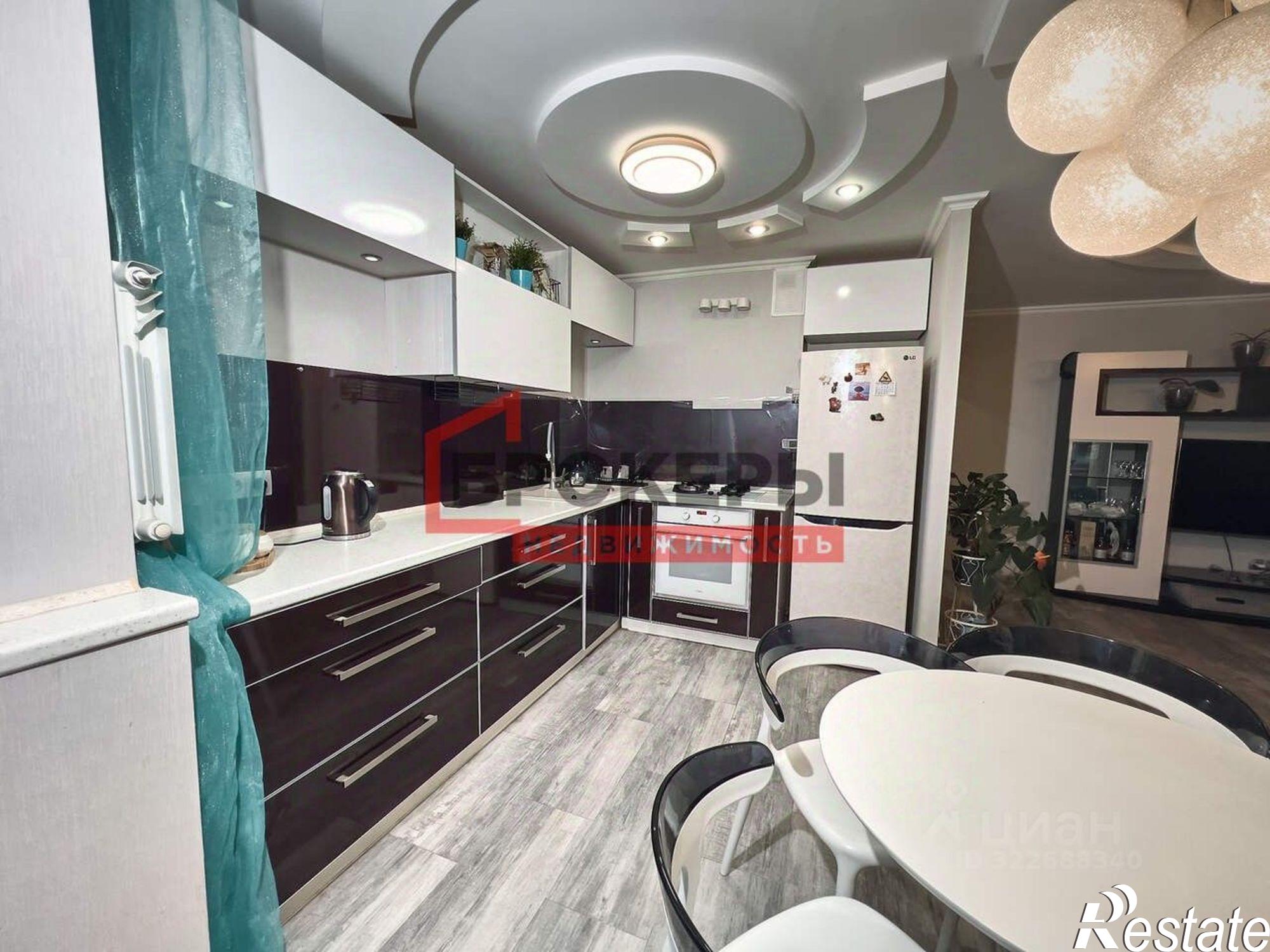 Купить квартиру за 14 000 000 рублей на улица Адмирала Юмашева, 12