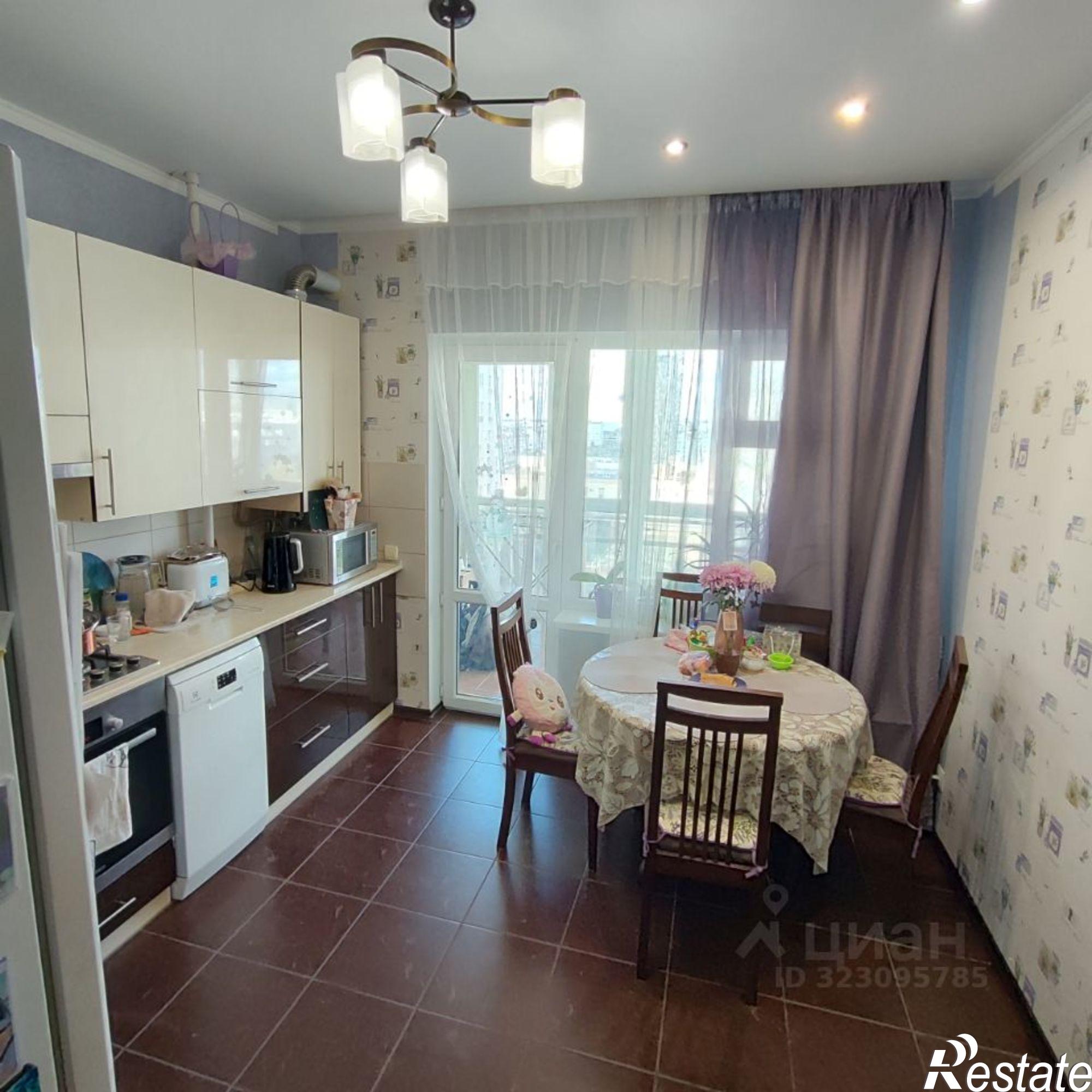 Купить квартиру за 14 900 000 рублей на Античный проспект, 8В