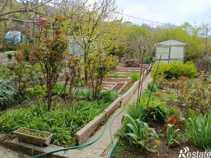 Земельный участок Севастополь, садовое товарищество Тополёк, 7