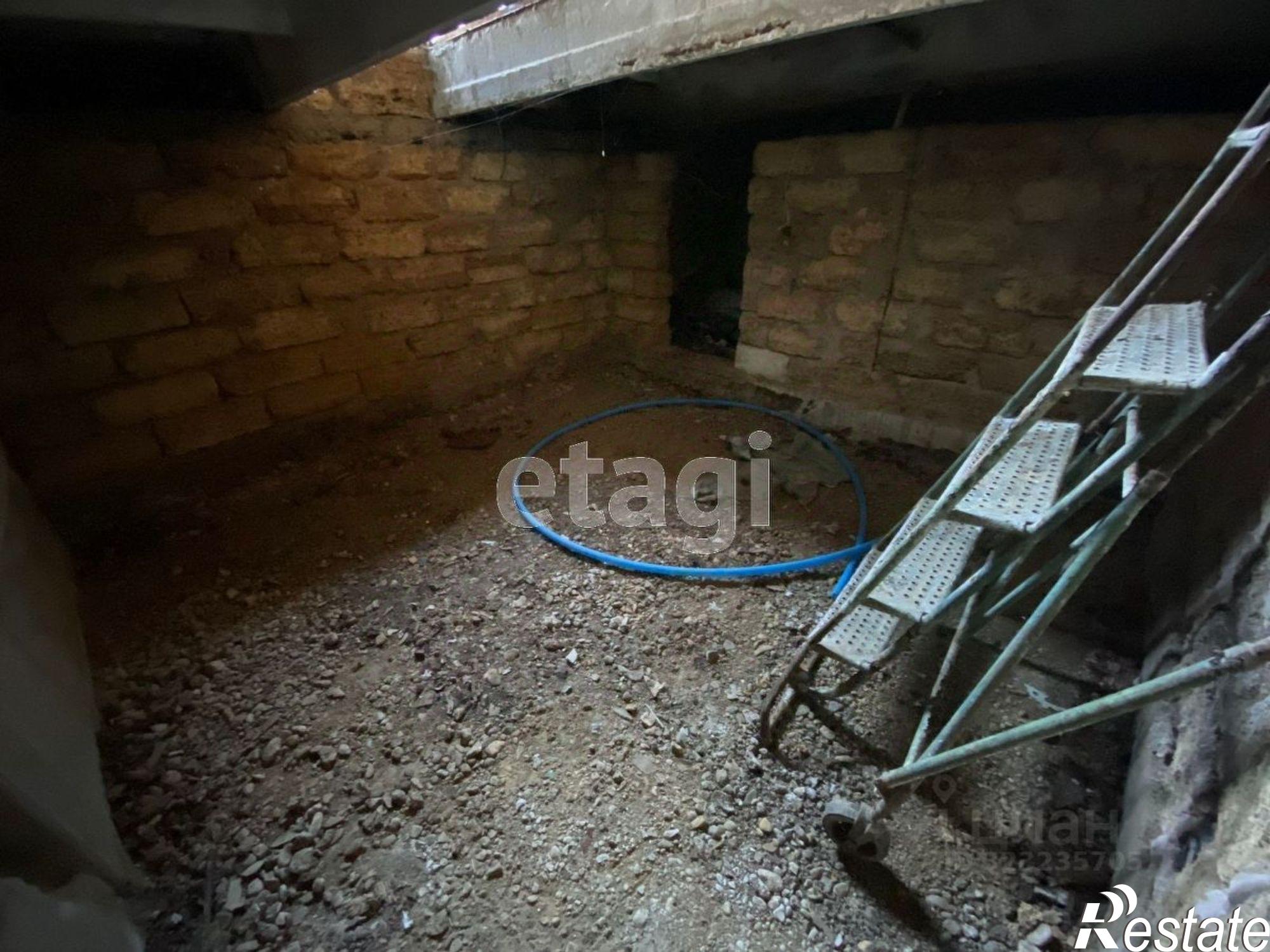 Купить гараж, место в паркинге за 850 020 рублей на Братьев Глинки улица, 15