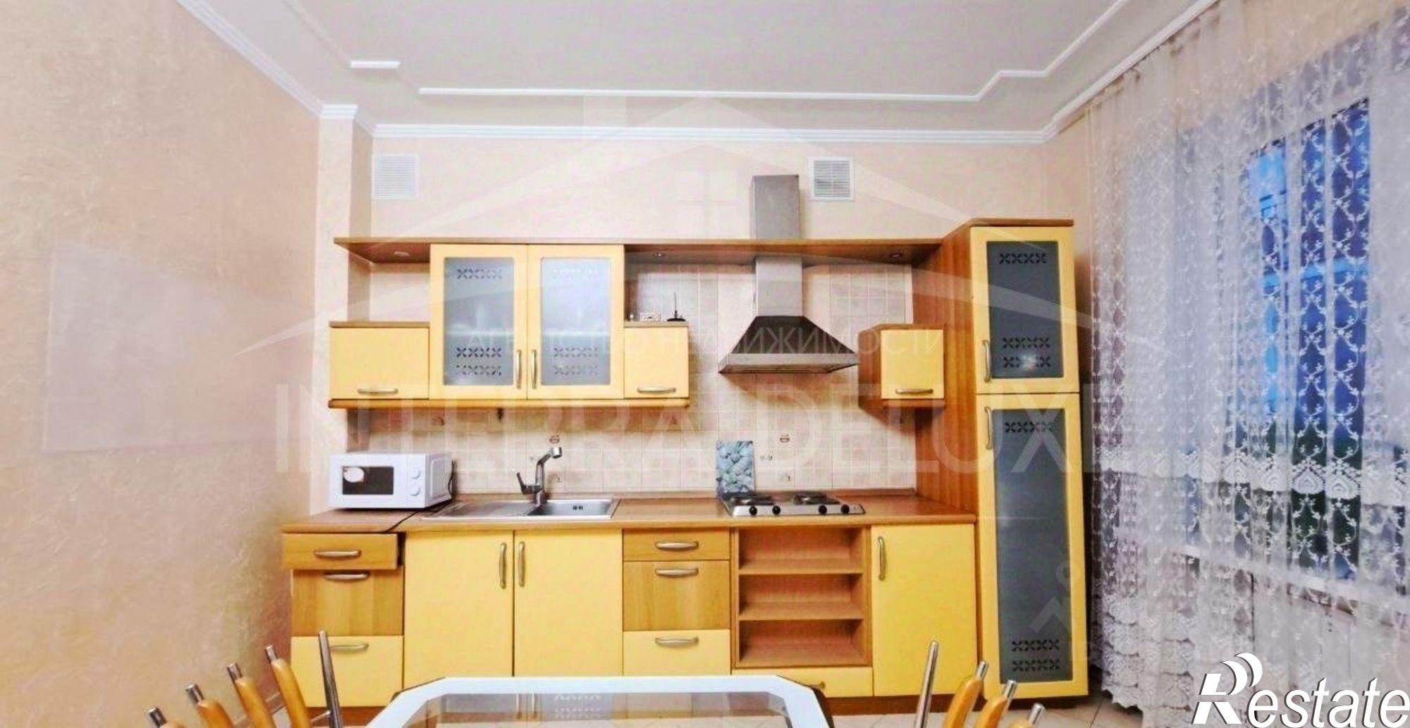 Сдать квартиру за 60 000 рублей на наб Назукина, 13