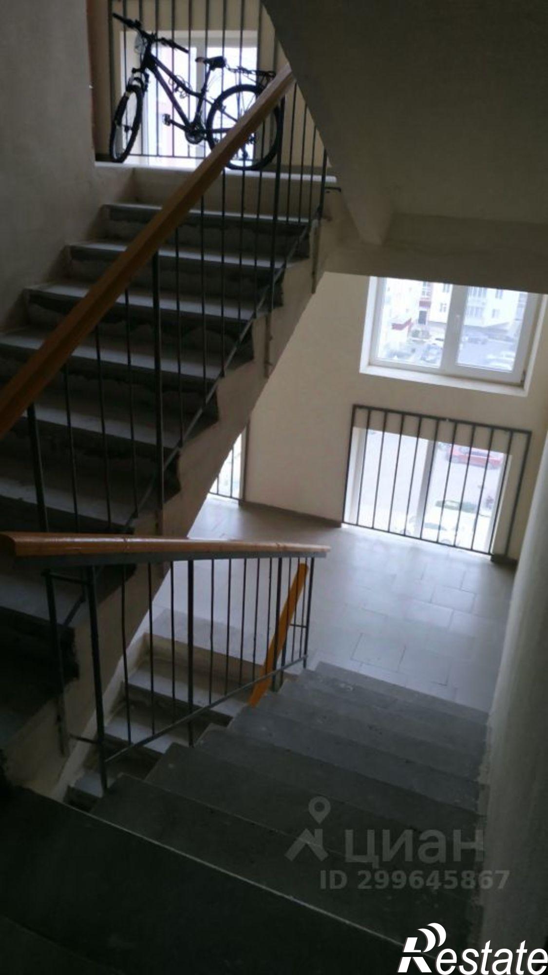 Купить квартиру за 4 800 000 рублей на Евпатория г., Чапаева ул., 93