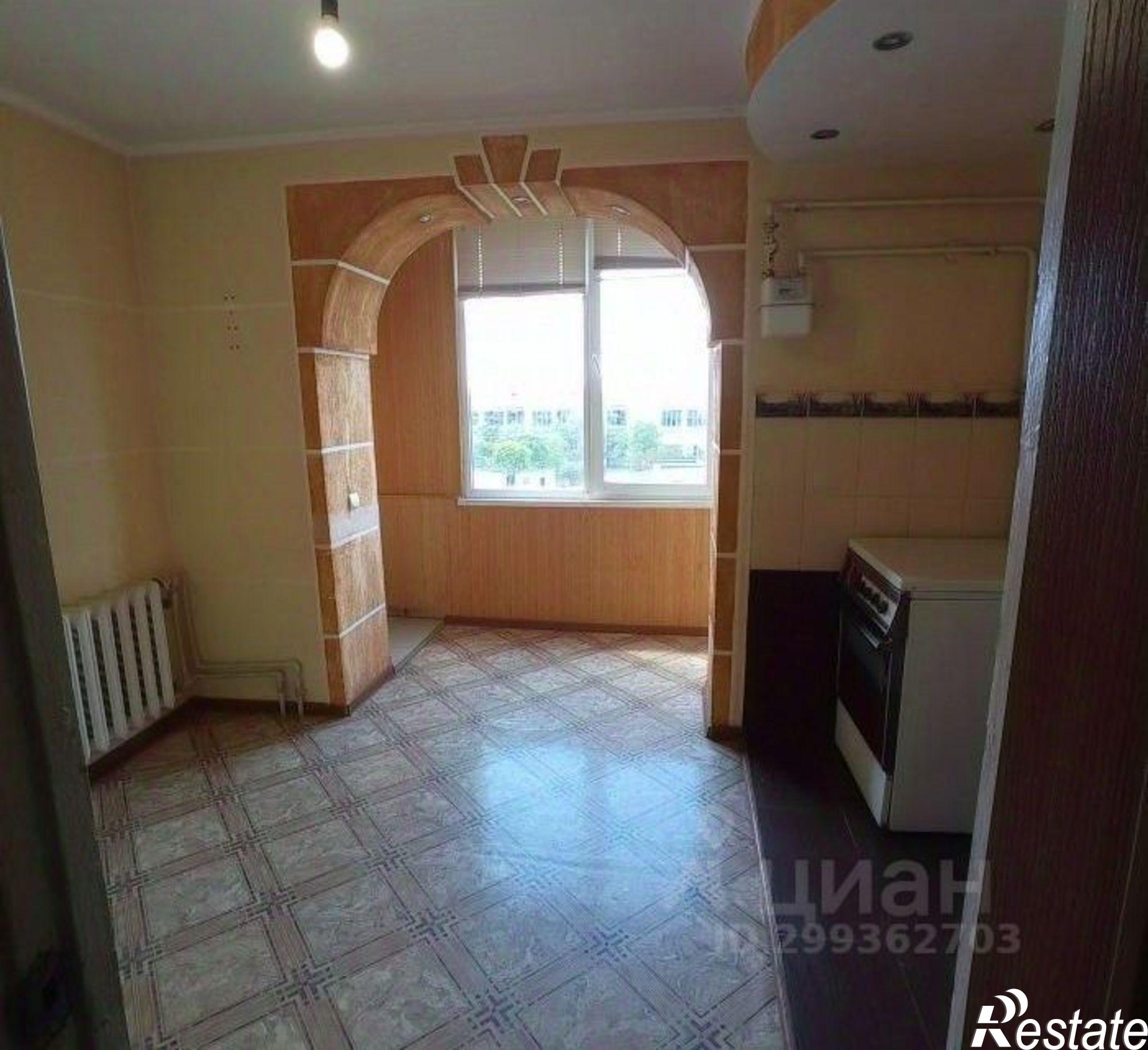 Купить квартиру за 7 000 000 рублей на Евпатория г., Победы пр-кт., 30