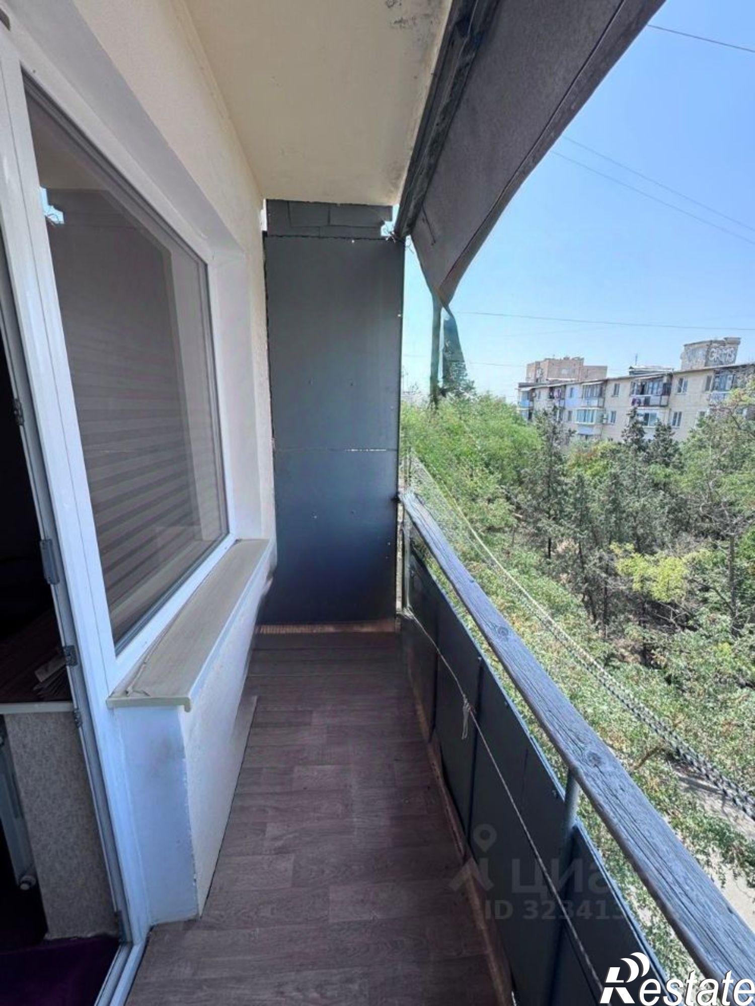 Купить квартиру за 6 500 000 рублей на Евпатория, Советский пр.,  5