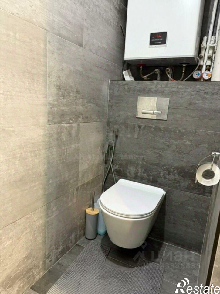 2-комн квартира улица Героев Бреста, 27,  д. 27