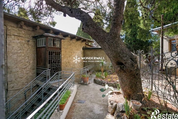 2-комн квартира улица Васильченко, 9,  д. 9