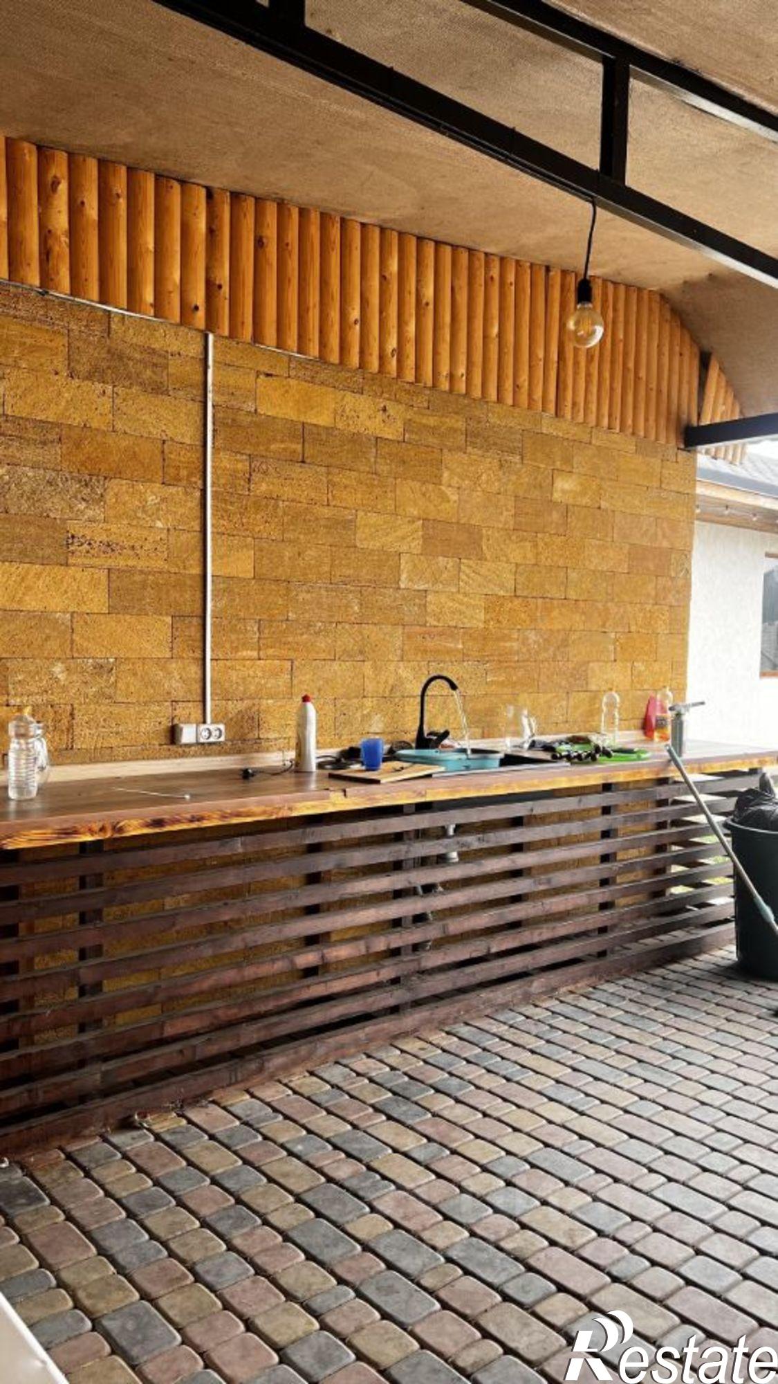 Купить землю, земельный участок за 11 000 000 рублей на ул Южная, 16