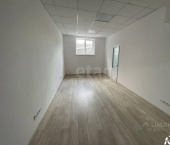 офис 17 кв м, этаж 1/9 ул Генерала Родионова, 14