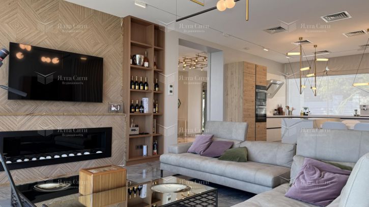 Коттедж/дом Авроры ул., 5е