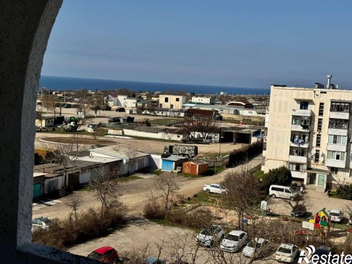 2-комн квартира улица Авиаторов, 14,  д. 14