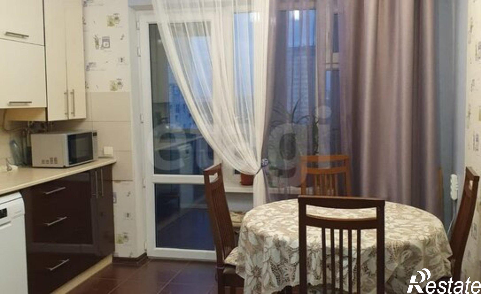 Купить квартиру за 14 900 000 рублей на Античный проспект, 8В