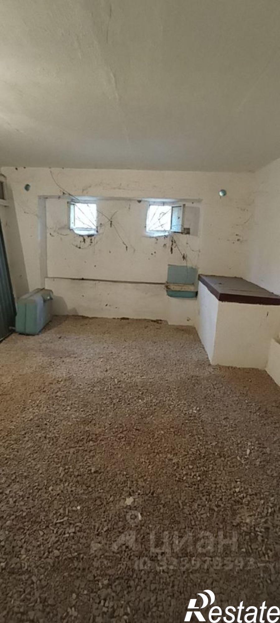 Купить гараж, место в паркинге за 1 000 010 рублей на Брусничная улица