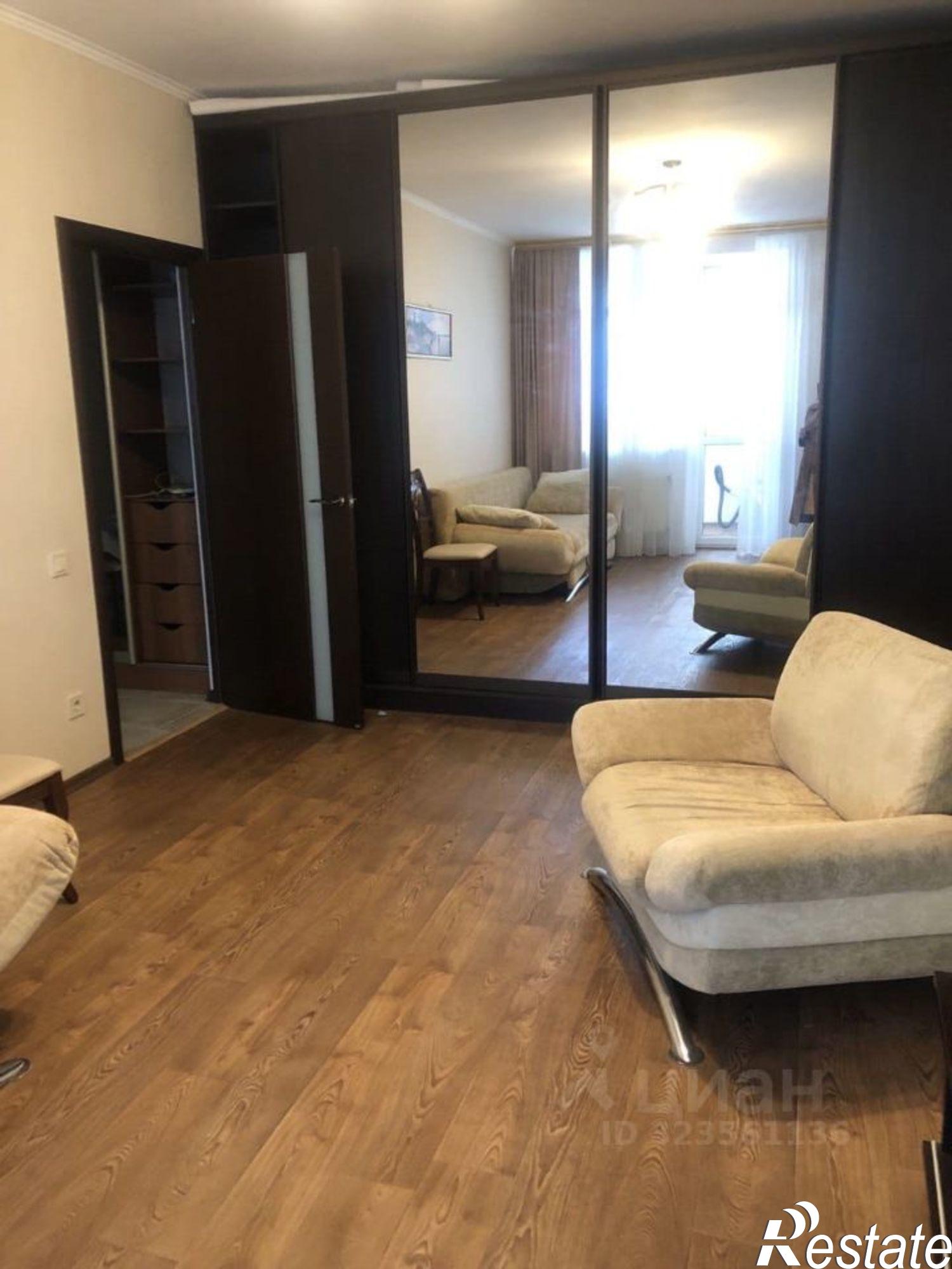 Сдать квартиру за 30 000 рублей на улица Челнокова, 12/1