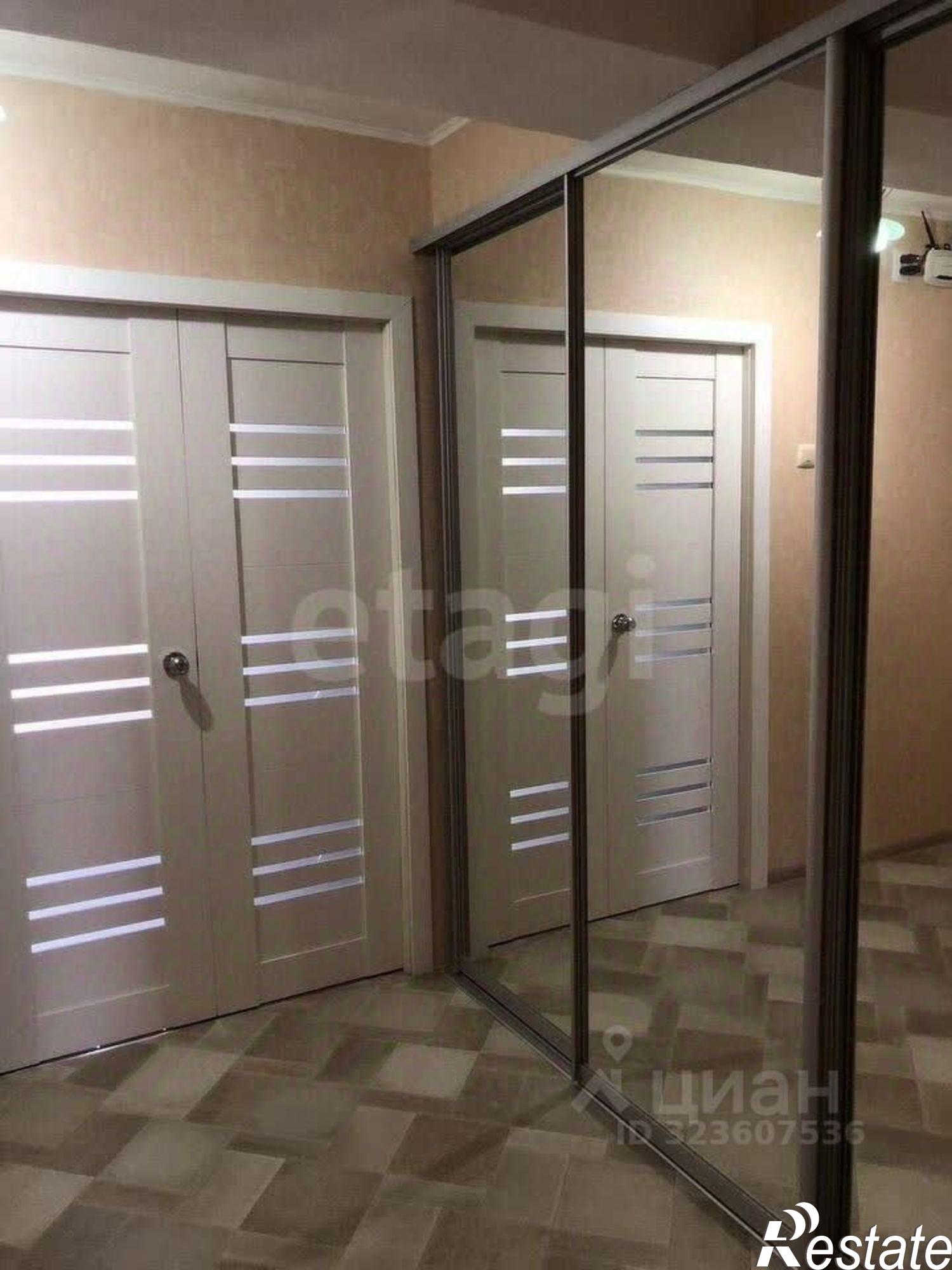 Купить квартиру за 6 100 000 рублей на проспект Героев Десантников, 2