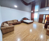 коттедж 250 кв м Интернациональная улица, 107