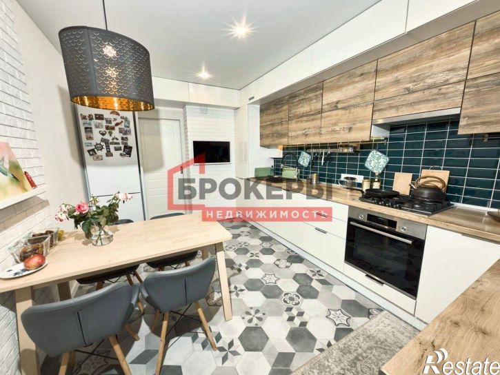 3-комн квартира улица Астана Кесаева, 16,  д. 16