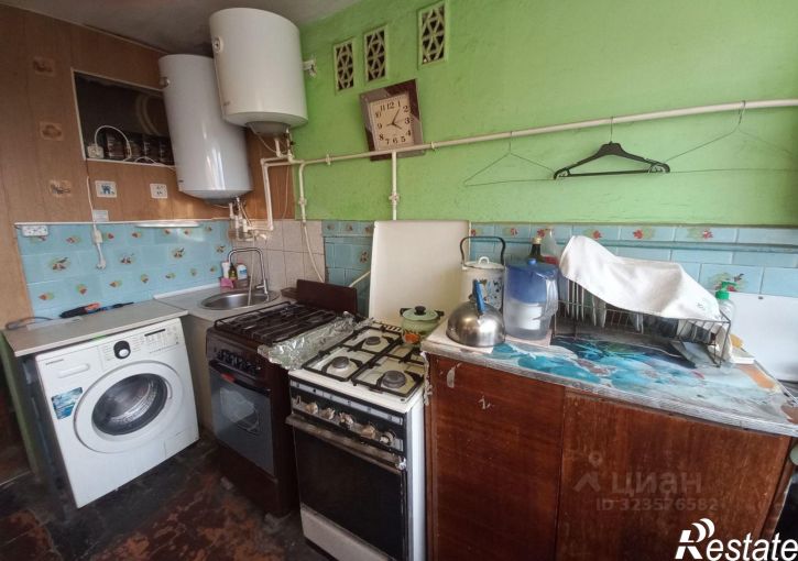 Комната Героев Подводников улица, 8,  д. 8