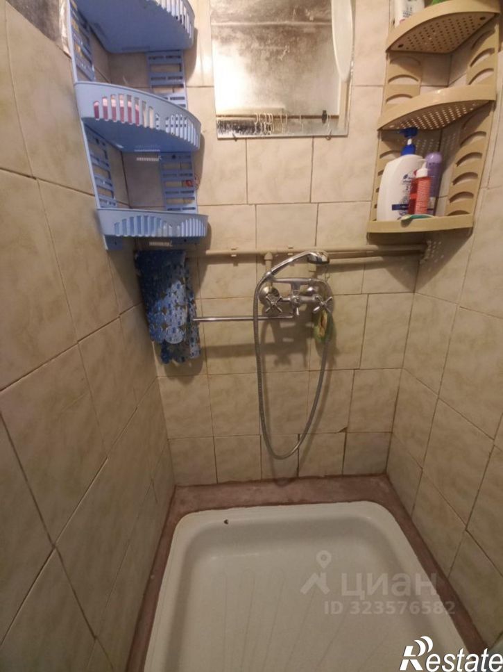 Комната Героев Подводников улица, 8,  д. 8