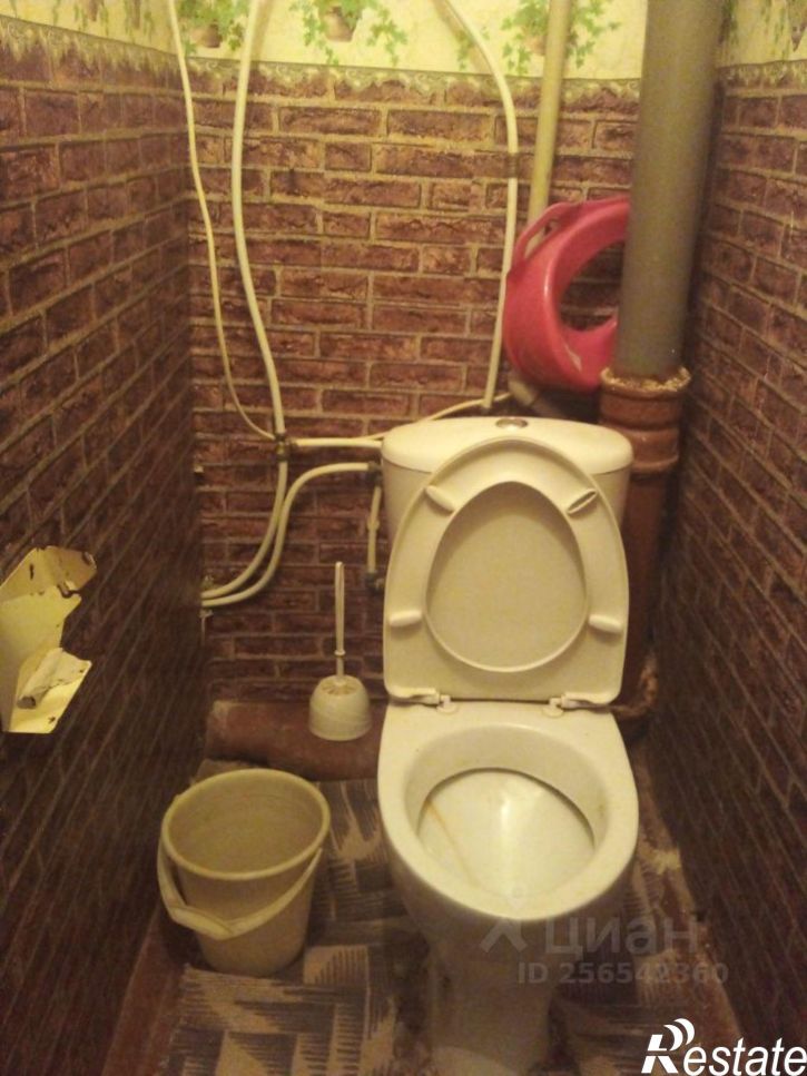 2-комн квартира Дорожная улица, 27,  д. 27