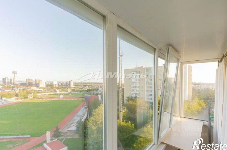 2-комн квартира Спортивная улица, 12,  д. 12