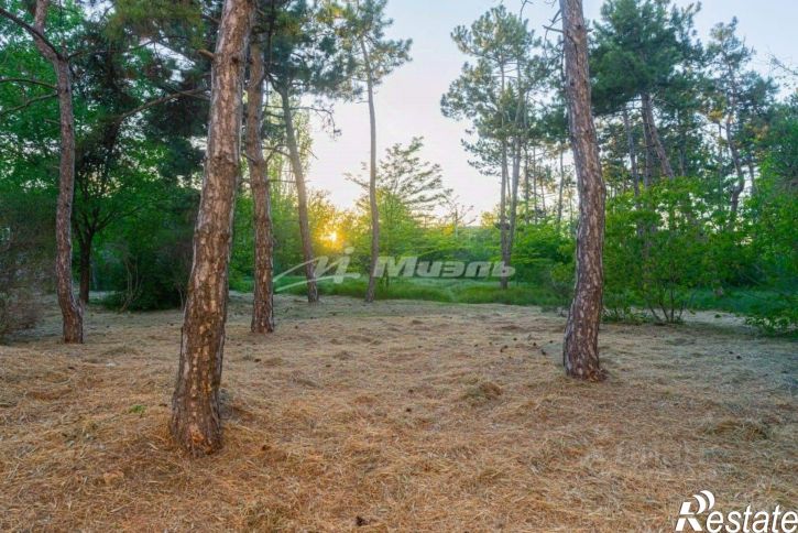 2-комн квартира Спортивная улица, 12,  д. 12