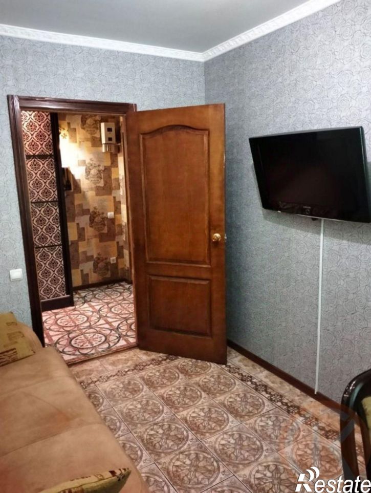 3-комн квартира ул Иванищева, 19,  д. 19