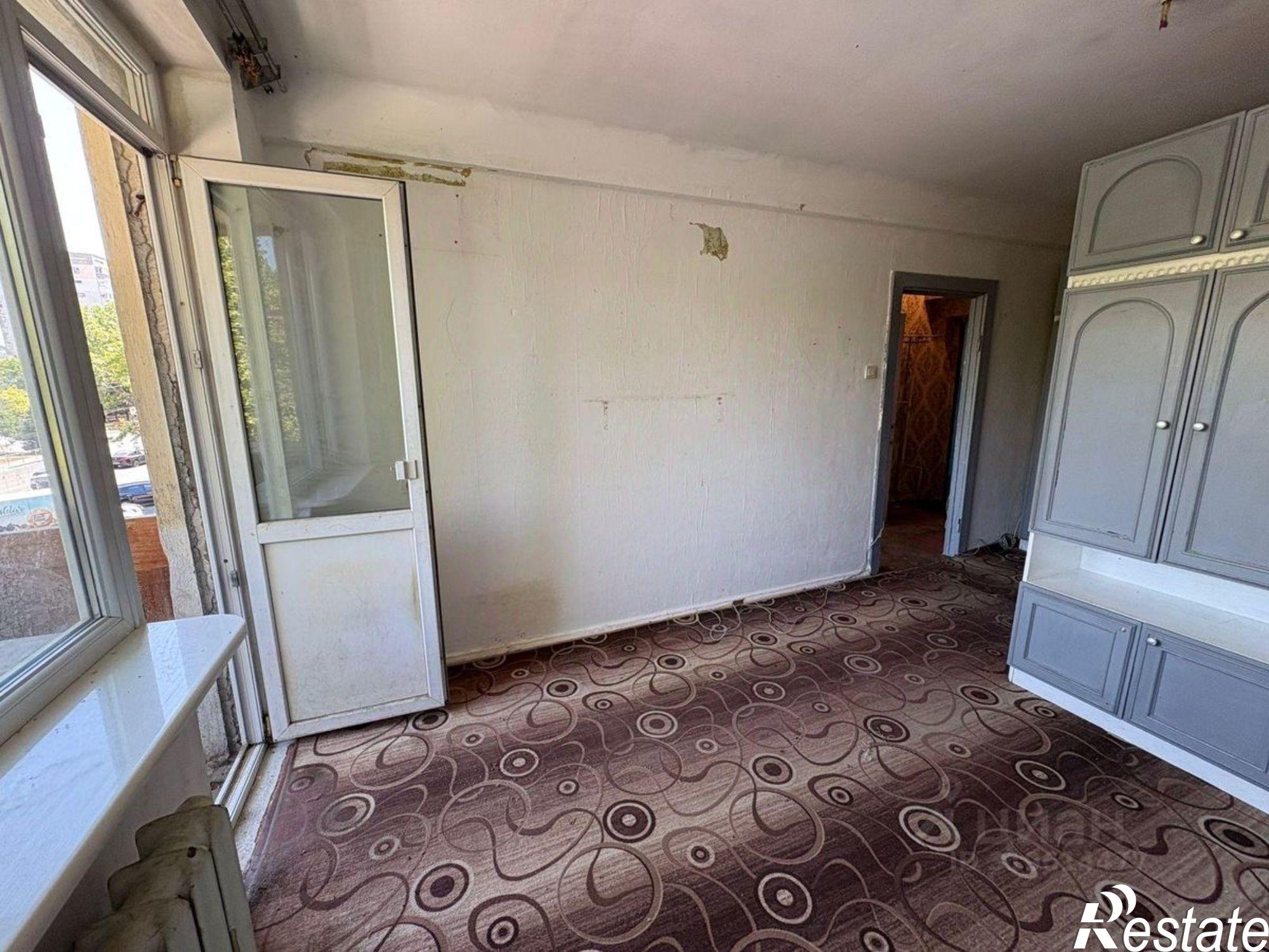 Купить квартиру за 6 000 000 рублей на проспект Генерала Острякова, 80