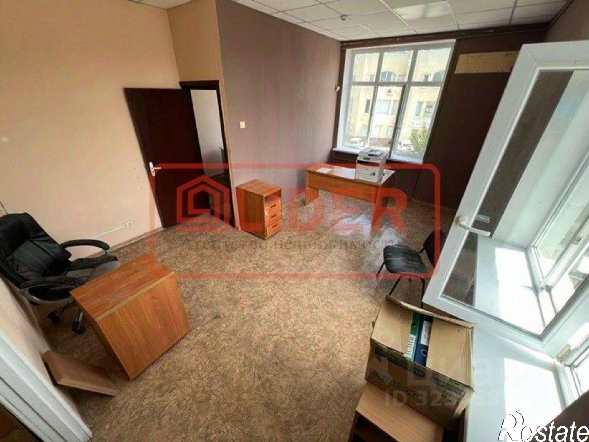 Сдать офис, помещение под офис за 14 459 рублей на Крым Респ, Севастополь, Пожарова улица, 26в