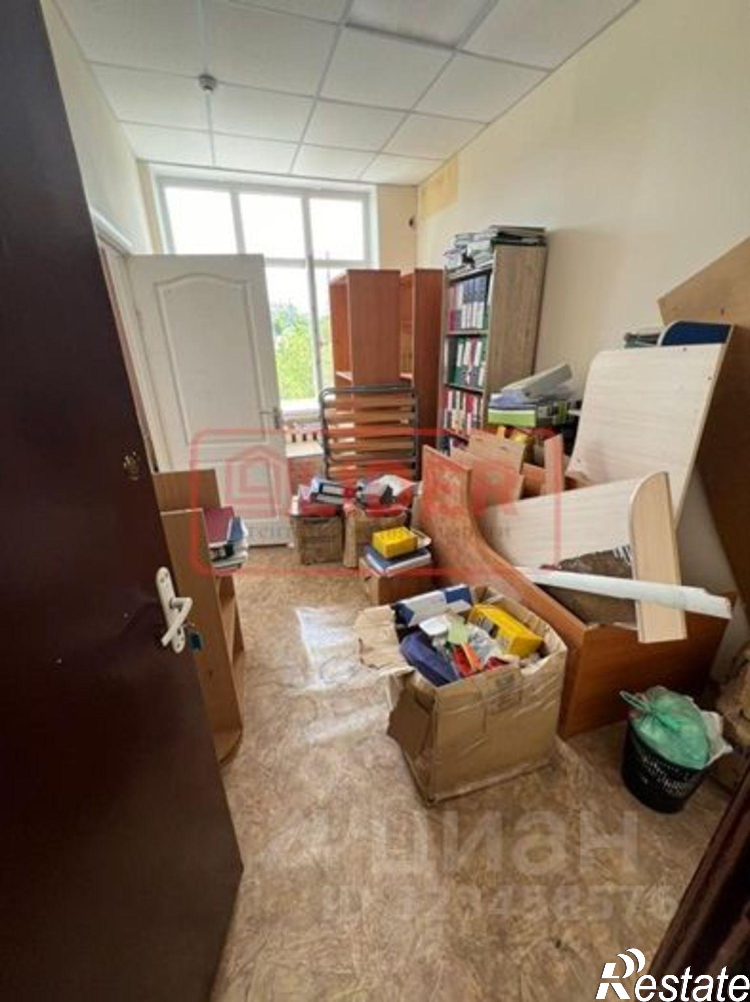 Сдать офис, помещение под офис за 14 459 рублей на Крым Респ, Севастополь, Пожарова улица, 26в