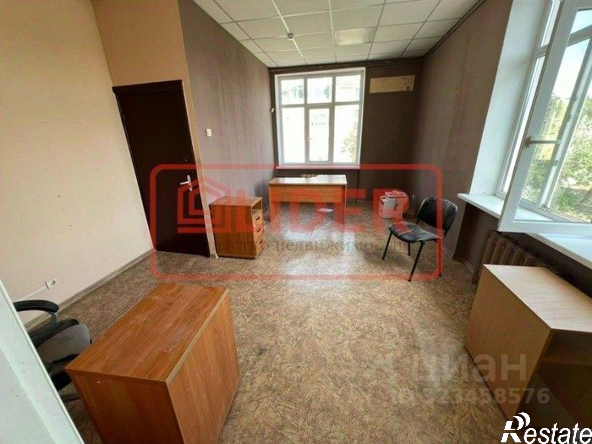 Сдать офис, помещение под офис за 14 459 рублей на Крым Респ, Севастополь, Пожарова улица, 26в