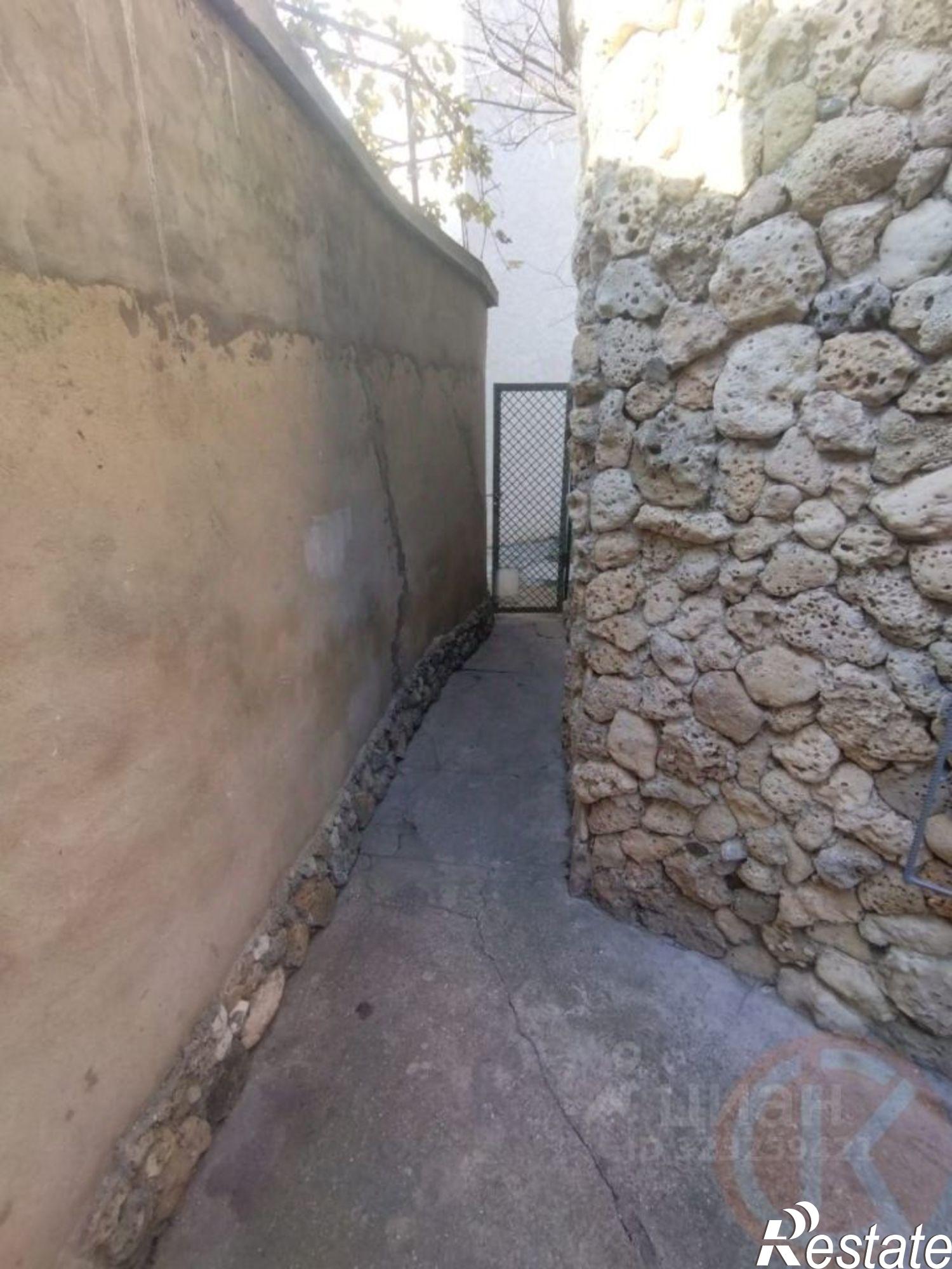 Купить квартиру за 6 000 000 рублей на Евпатория городской округ, Евпатория