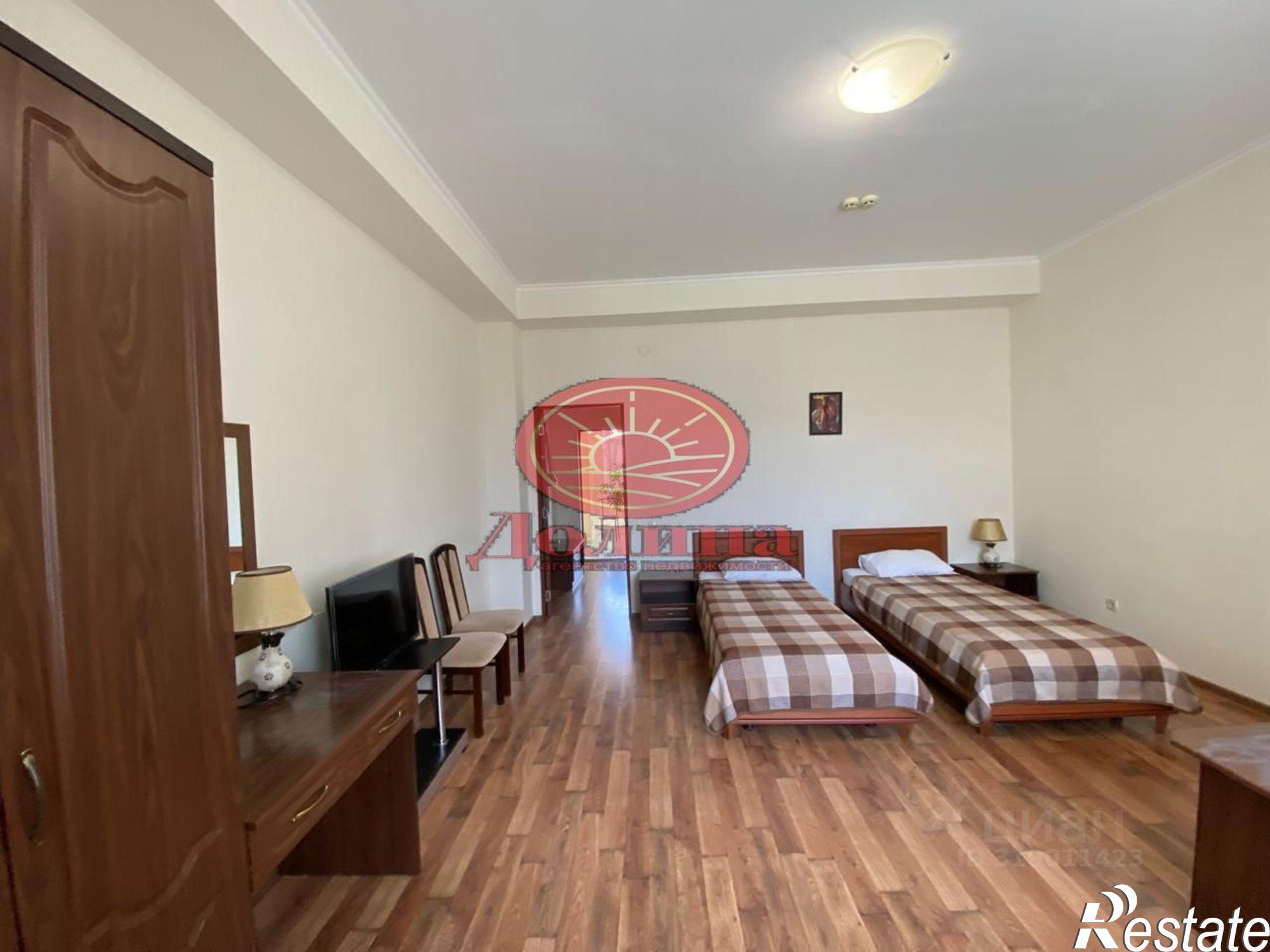 Купить квартиру за 9 500 000 рублей на Алушта, улица Багликова, 21