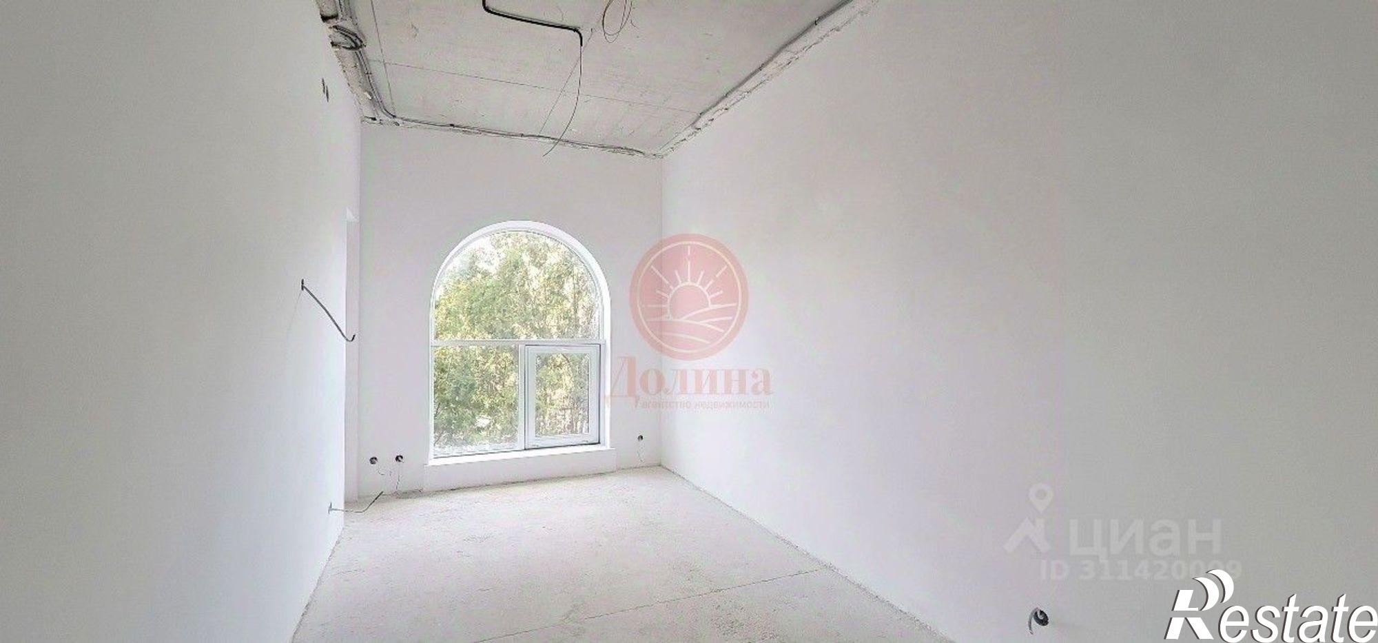 Купить квартиру за 21 550 000 рублей на Алушта, улица Ленина, 17