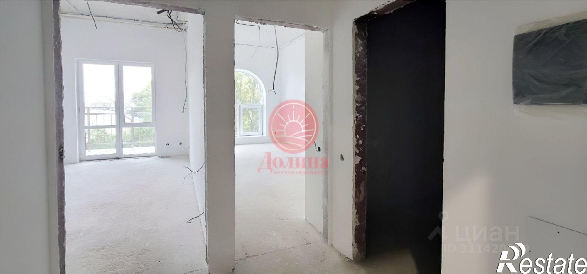 Купить квартиру за 21 550 000 рублей на Алушта, улица Ленина, 17