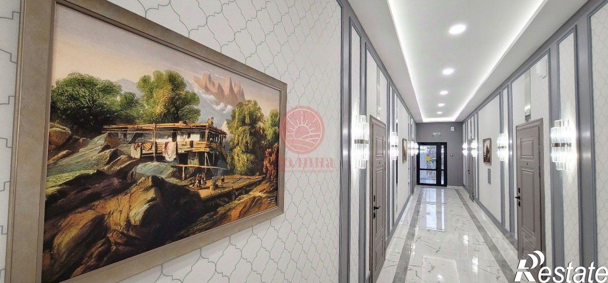 Купить гараж, место в паркинге за 4 500 000 рублей на Алушта, улица Ленина, 17