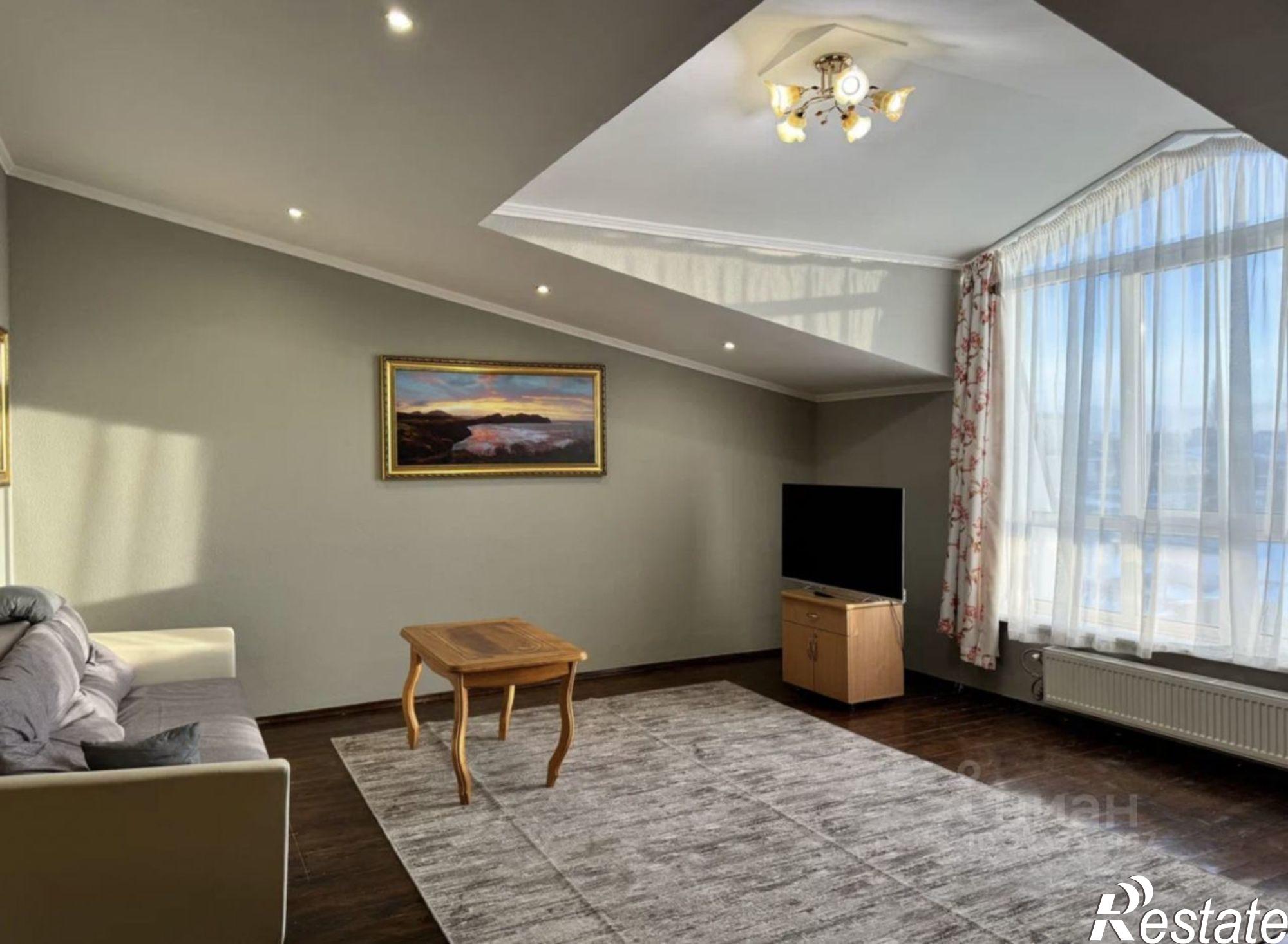 Купить квартиру за 6 800 000 рублей на Симферополь г., Будённого ул., д.32