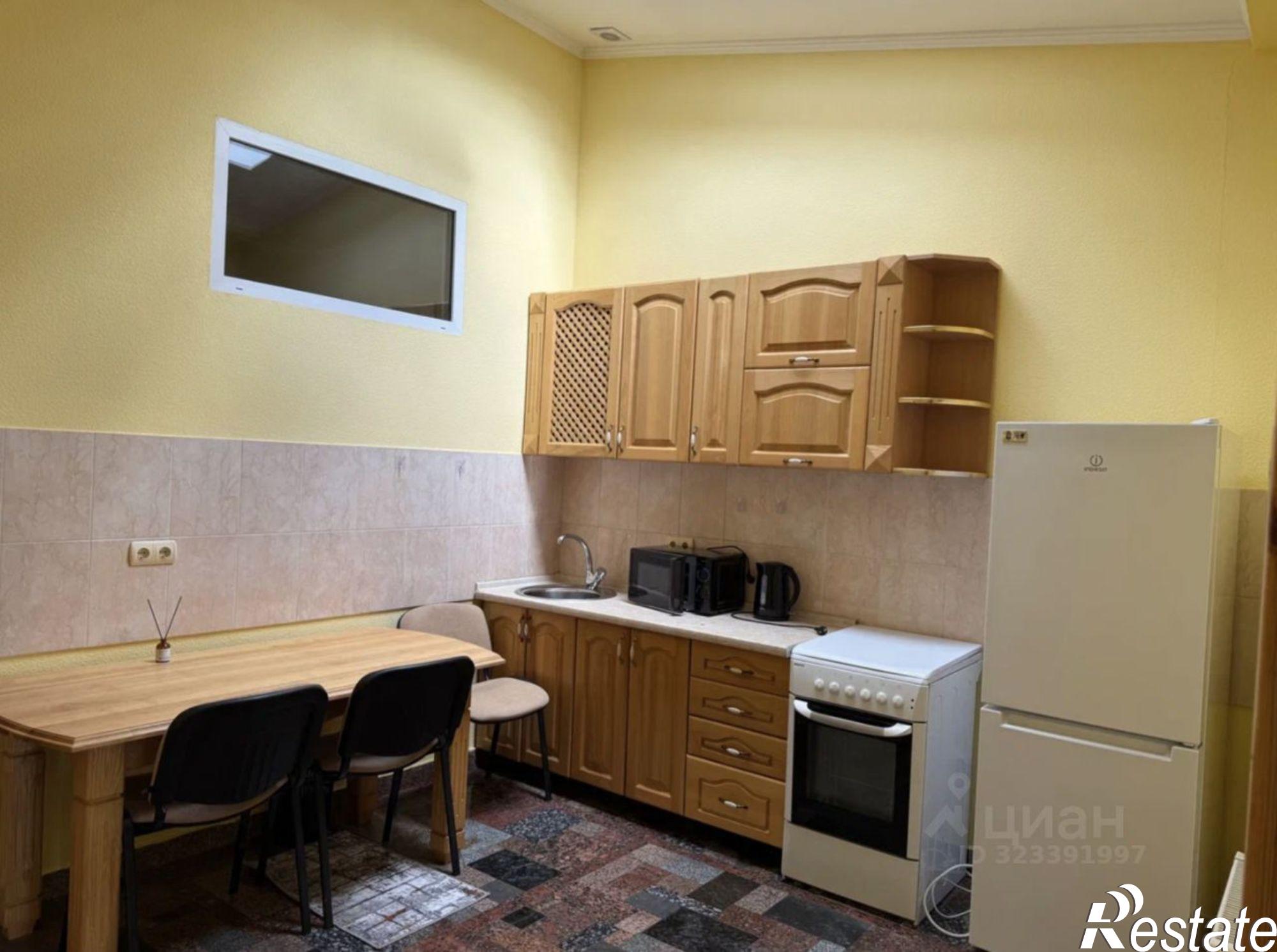 Купить квартиру за 6 800 000 рублей на Симферополь г., Будённого ул., д.32