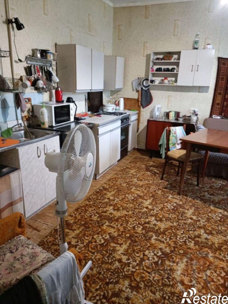 4-комн квартира ул Механизаторов, 4,  д. 4