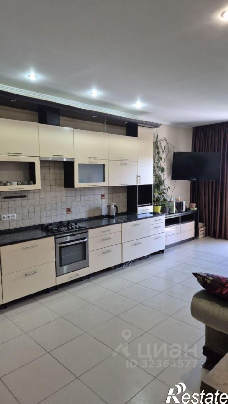 2-комн квартира Севастополь, Коммунистическая улица, 50