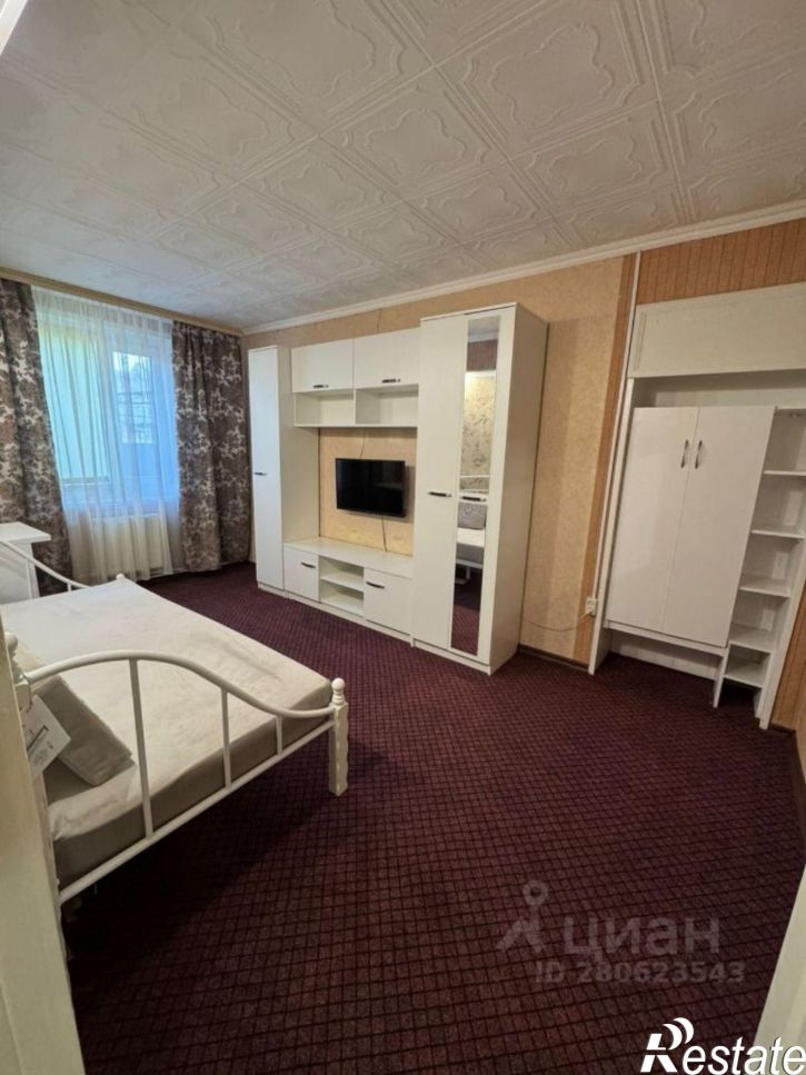 3-комн квартира Симферополь, улица 51-й Армии