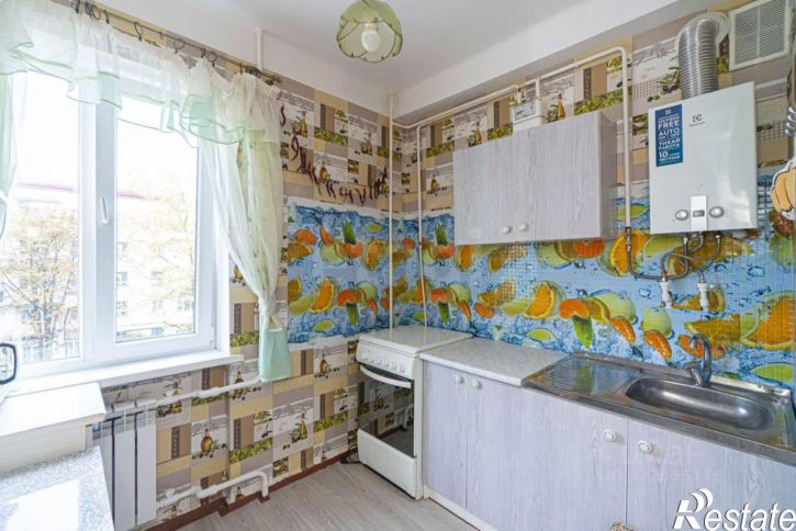 3-комн квартира Севастополь, Севастополь, улица Меньшикова, 17