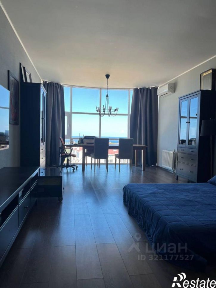 3-комн квартира улица Репина, 1/2,  д. 1/2