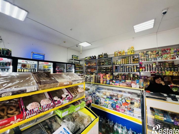 Торговое помещение Риекская улица, 15,  д. 15