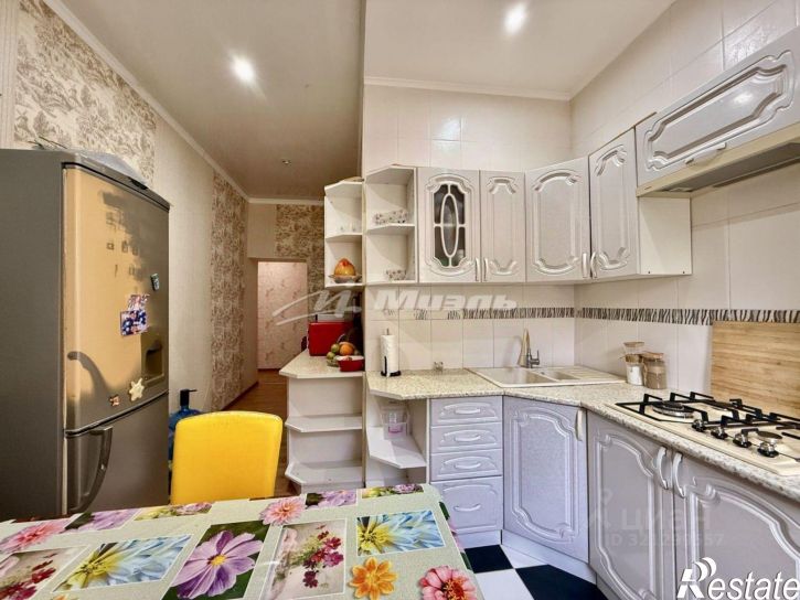 3-комн квартира Набережная улица, 7,  д. 7